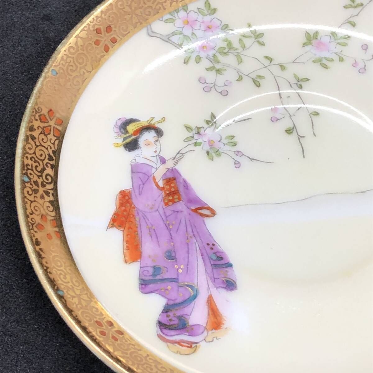 オールドノリタケ 金彩 美人風景画 カップ ＆ ソーサー アンティーク