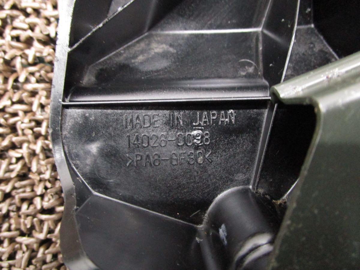 ZX-10R スプロケットカバー ○B2751！ZXT00D カワサキ 【 ZXT00DE