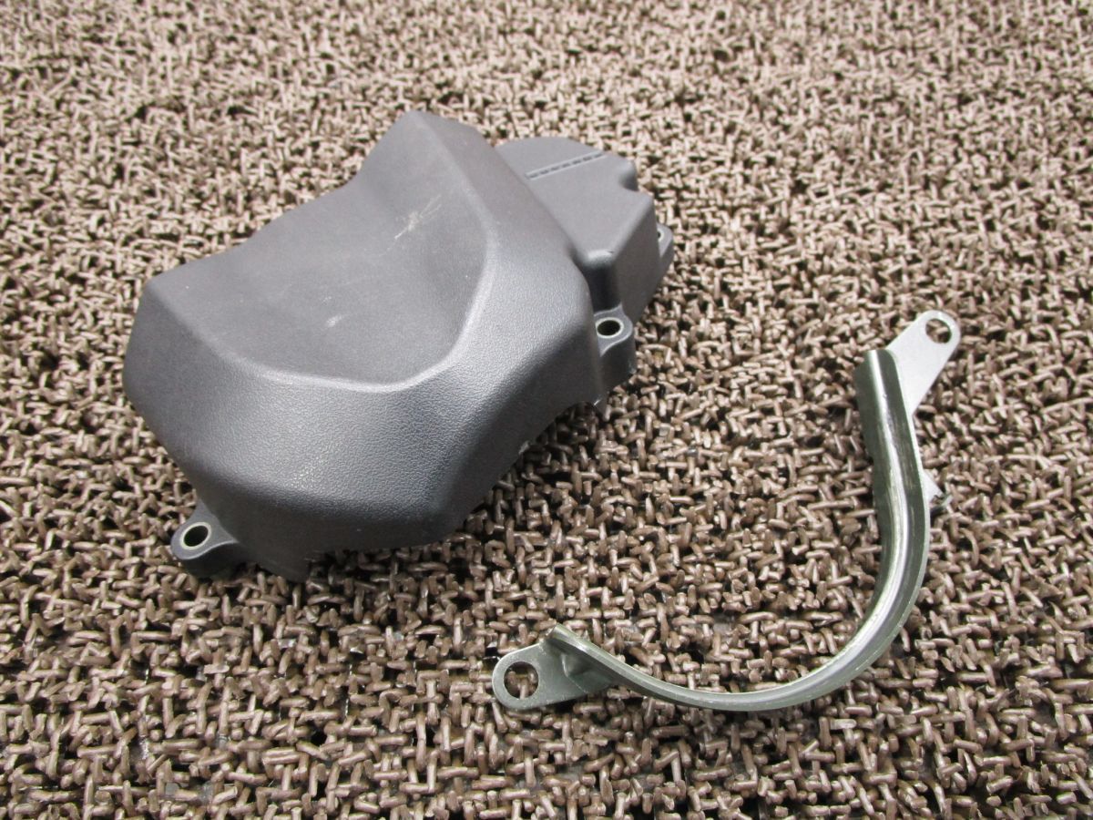 ZX-10R スプロケットカバー ○B2751！ZXT00D カワサキ 【 ZXT00DE