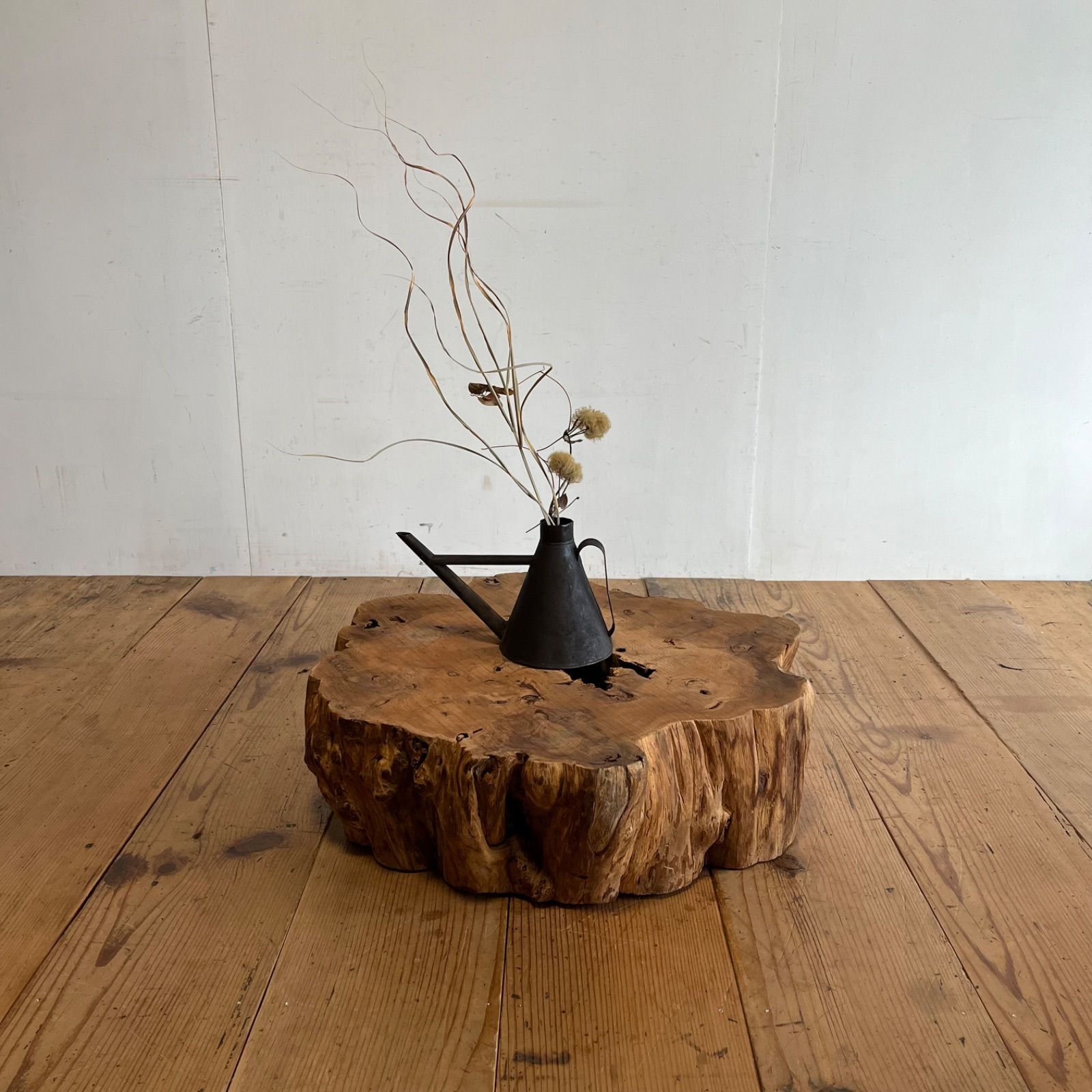 アンティーク 欅 ケヤキ 瘤 切り株 古材 花台 飾り台 無垢一枚 古道具