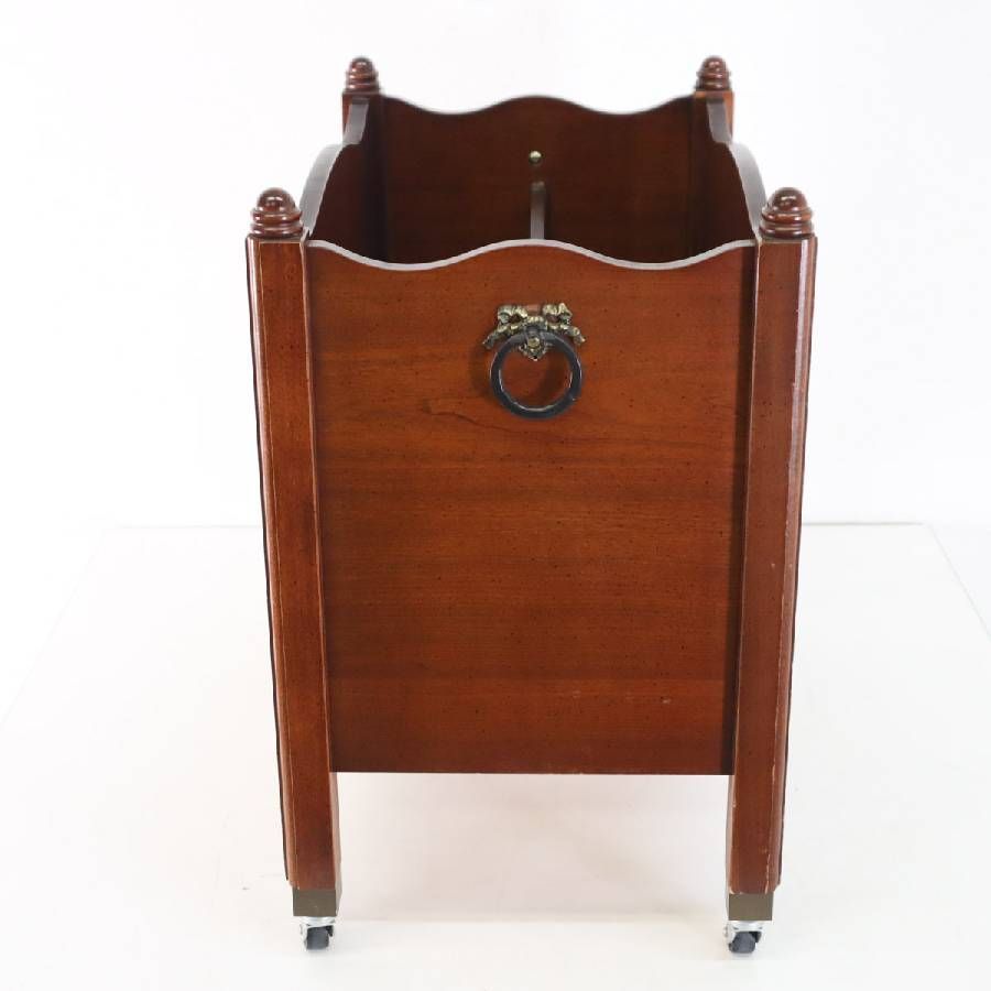 LYNN HOLLYN リンホーリン キャスター付き マガジンラック IDC大塚取扱