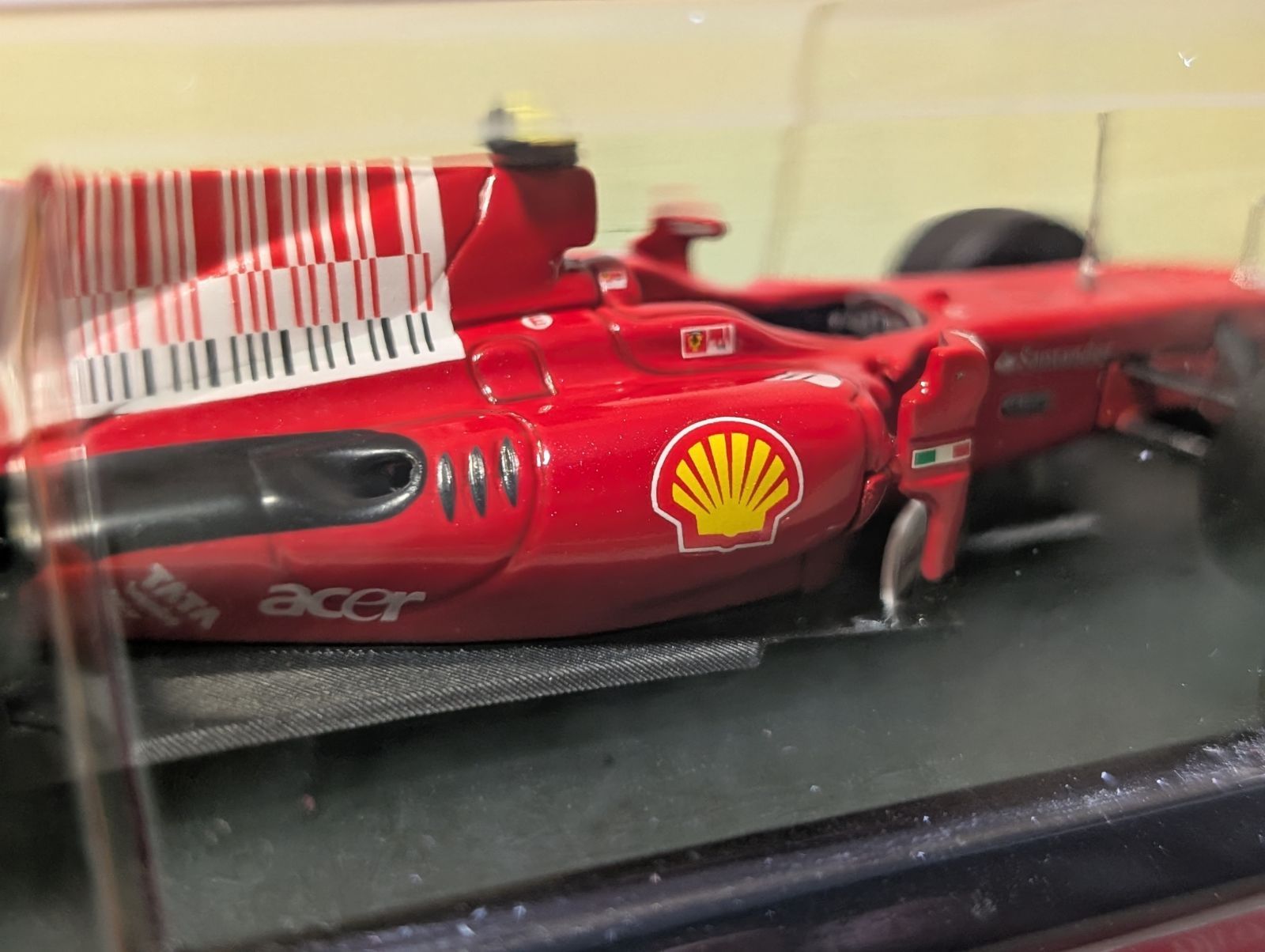 ☆割引対象☆未開封1/43アシェット フェラーリF10 2010年 フェルナンド