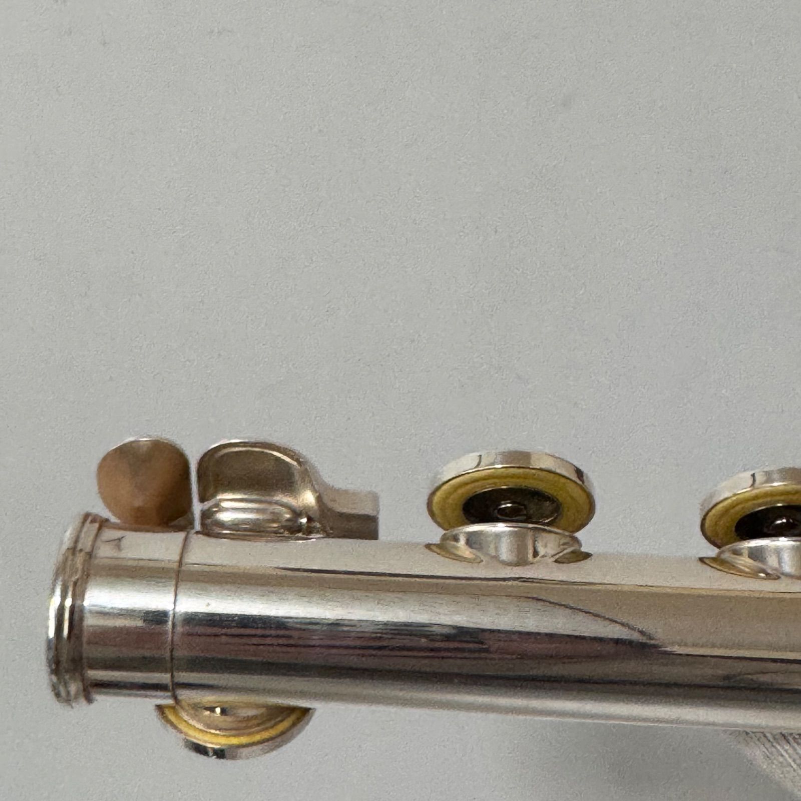 美品 YAMAHA ヤマハ フルート 後期モデル YFL-221 Eメカ付き - メルカリ