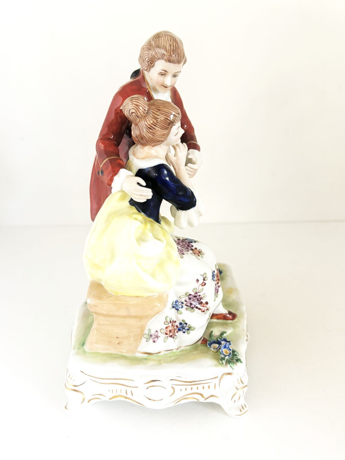 カポディモンテ フィギュリン 陶磁器人形 ヴィンテージ 置物 イタリア