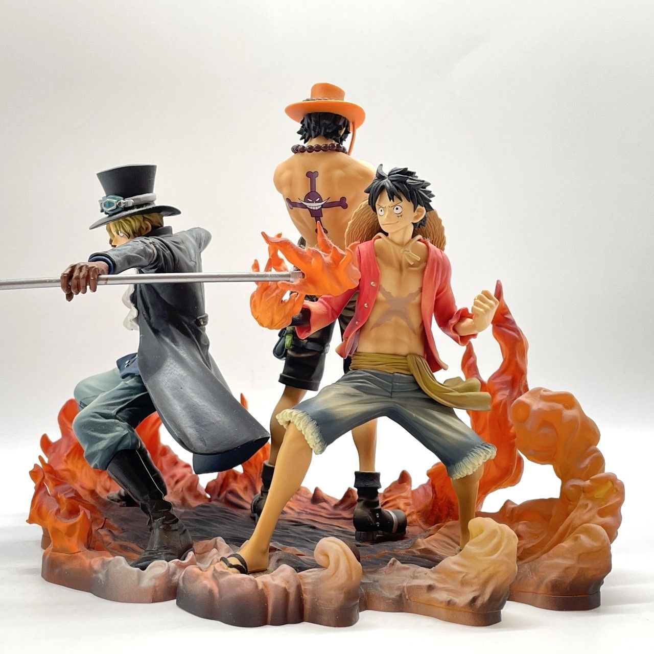 ☆ONE PIECE ワンピース 3兄弟 エース サボ ルフィ フィギュア セット
