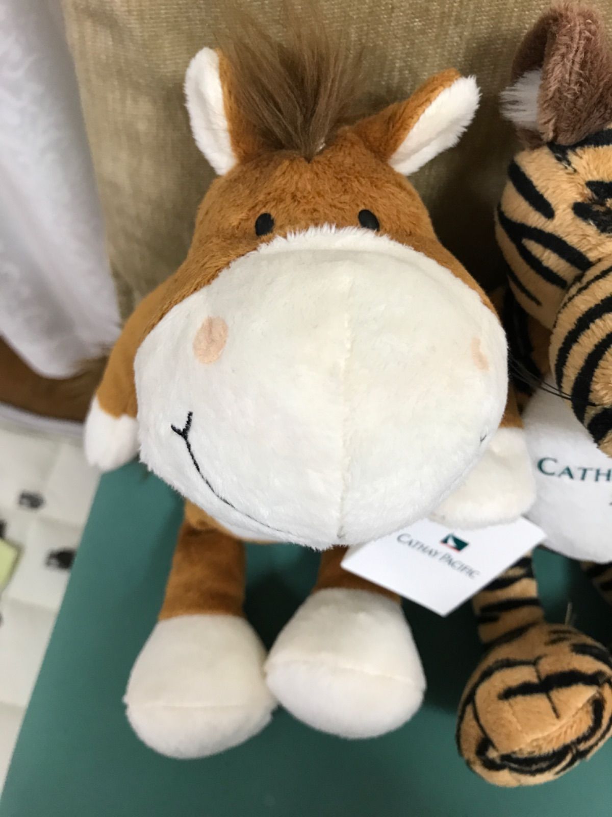 キャセイパシフィック航空干支ぬいぐるみ3コセット - メルカリ