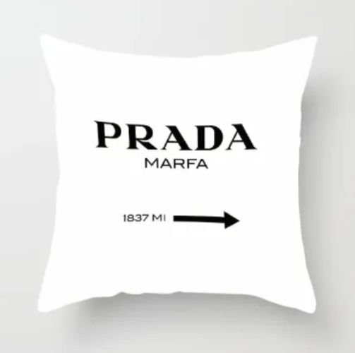 ゴシップガールPRADA/Gossiop girl/クッション2点SET - メルカリ