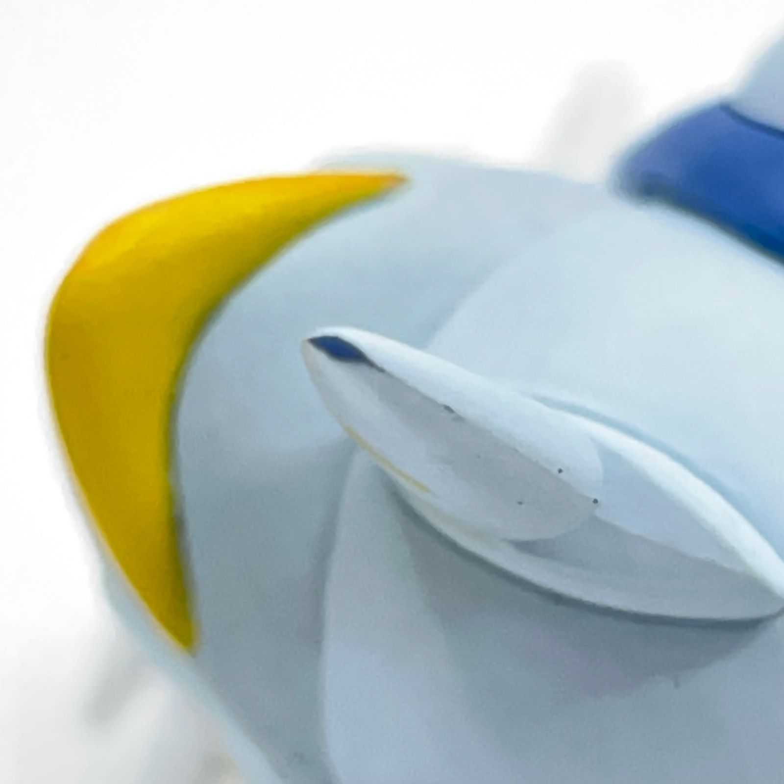 モンコレ メガサメハダー 台座付き - メルカリ