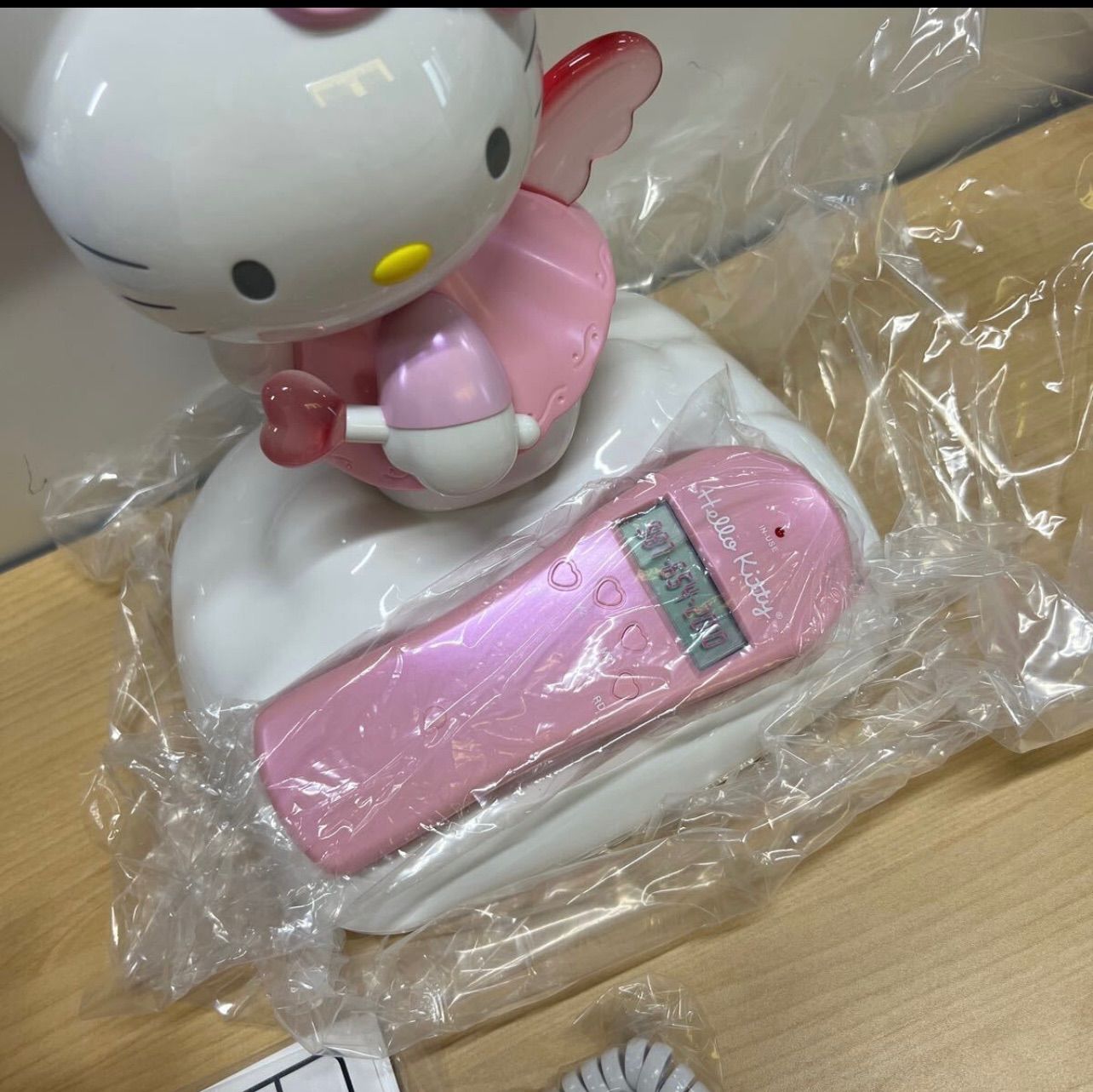 新品未使用美品可愛いハローキティー 固定電話 キティ(ピンク