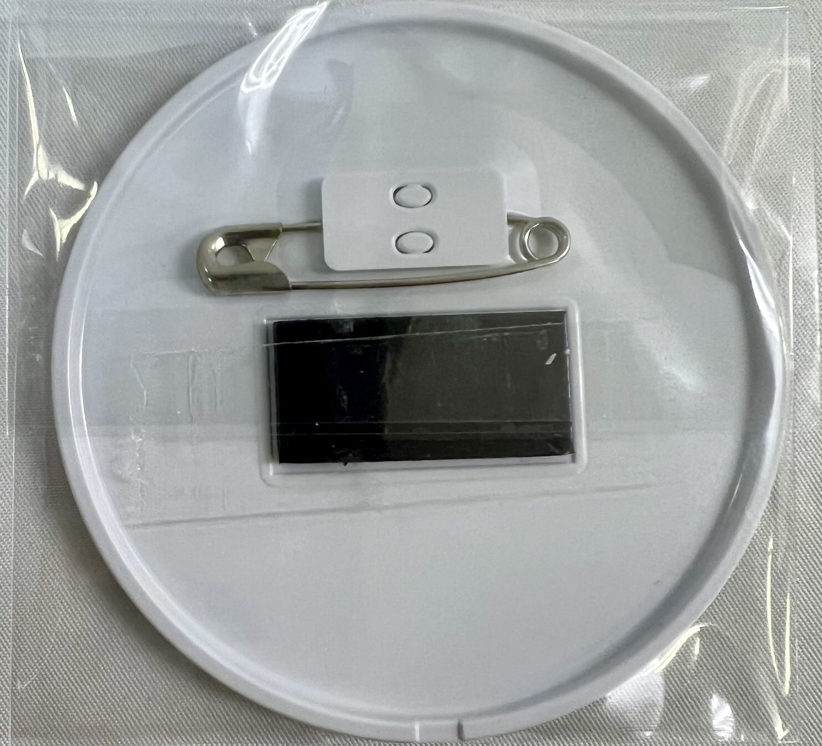 アイカツ!シリーズ×アニON マグバッジ1 氷上スミレ - メルカリ