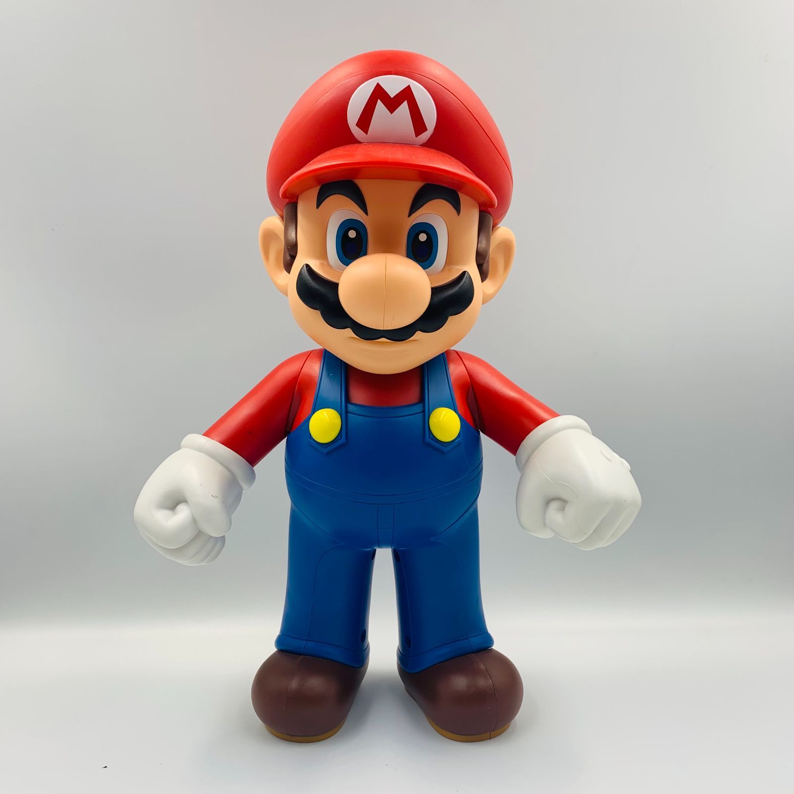 スーパーマリオ ビッグアクションフィギュア マリオ - メルカリ