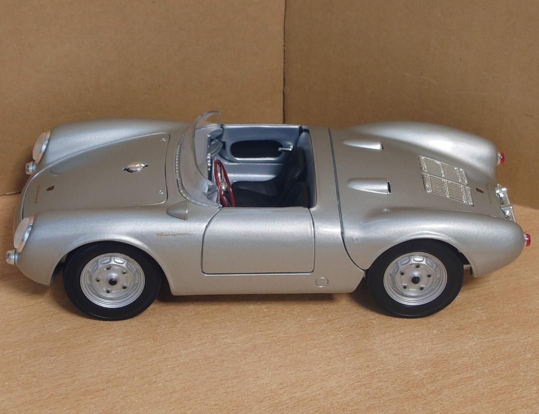 1/18 ポルシェ550A スパイダー 1955 シルバー Porsche - メルカリ