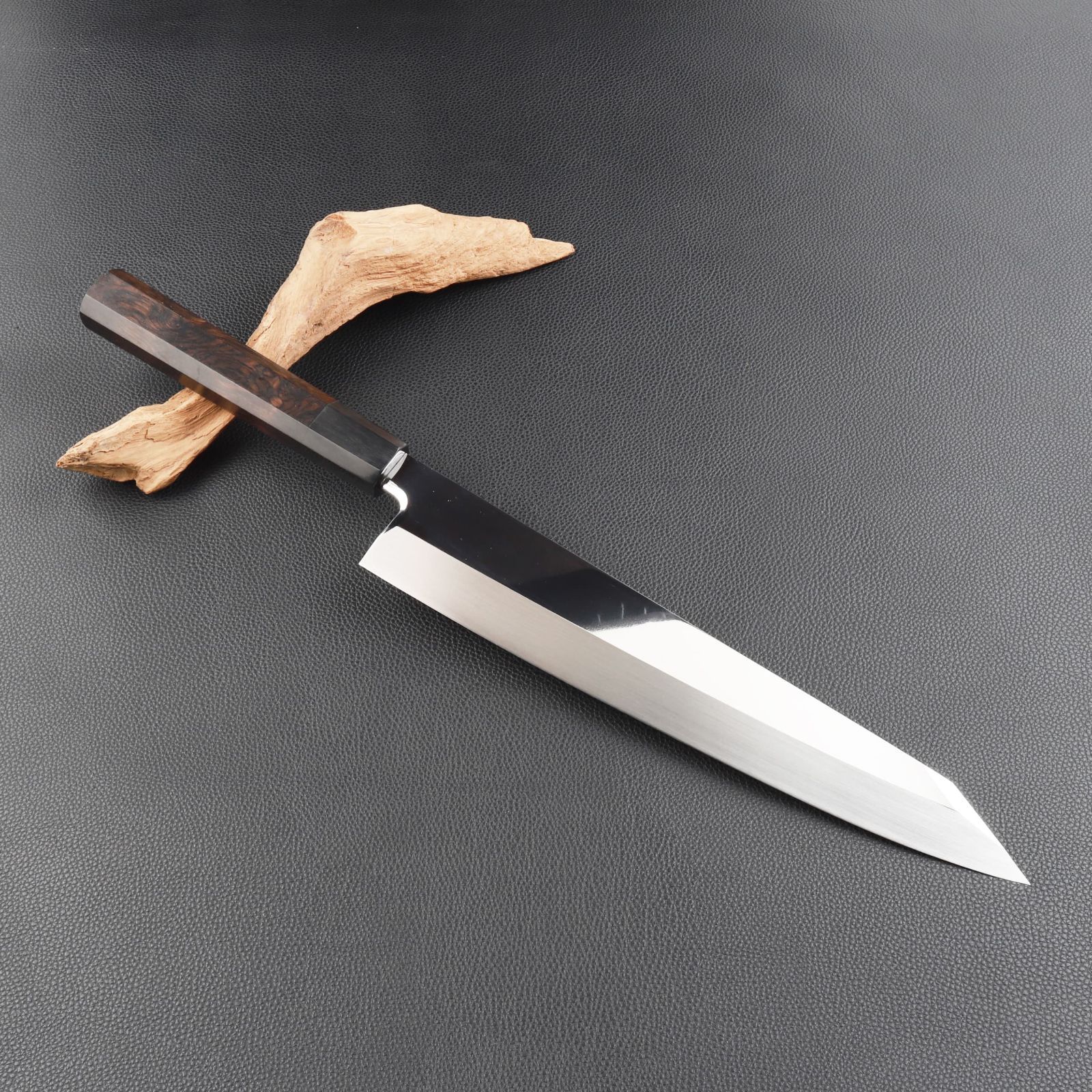 勘所型牛刀 9寸（刃渡り270mm）片刃 通常鏡面仕上げ 本刃付け 八角柄