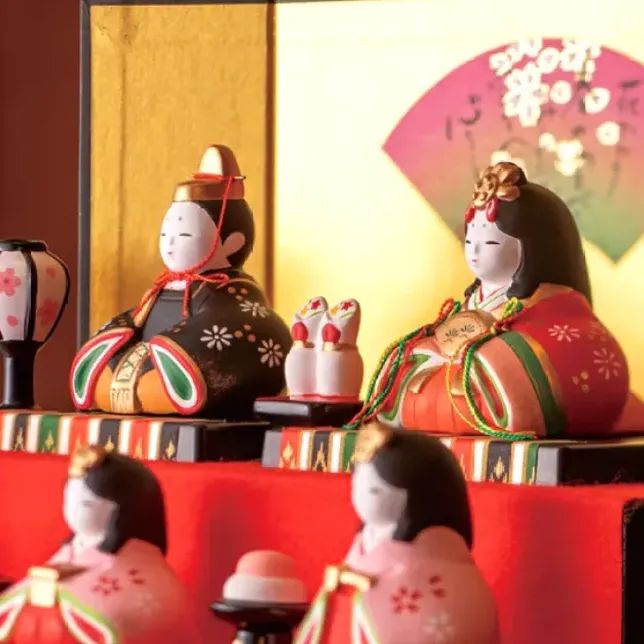 再入荷 タイムセール 定価13,200円】ひな人形 錦彩花かざり雛 三段飾り