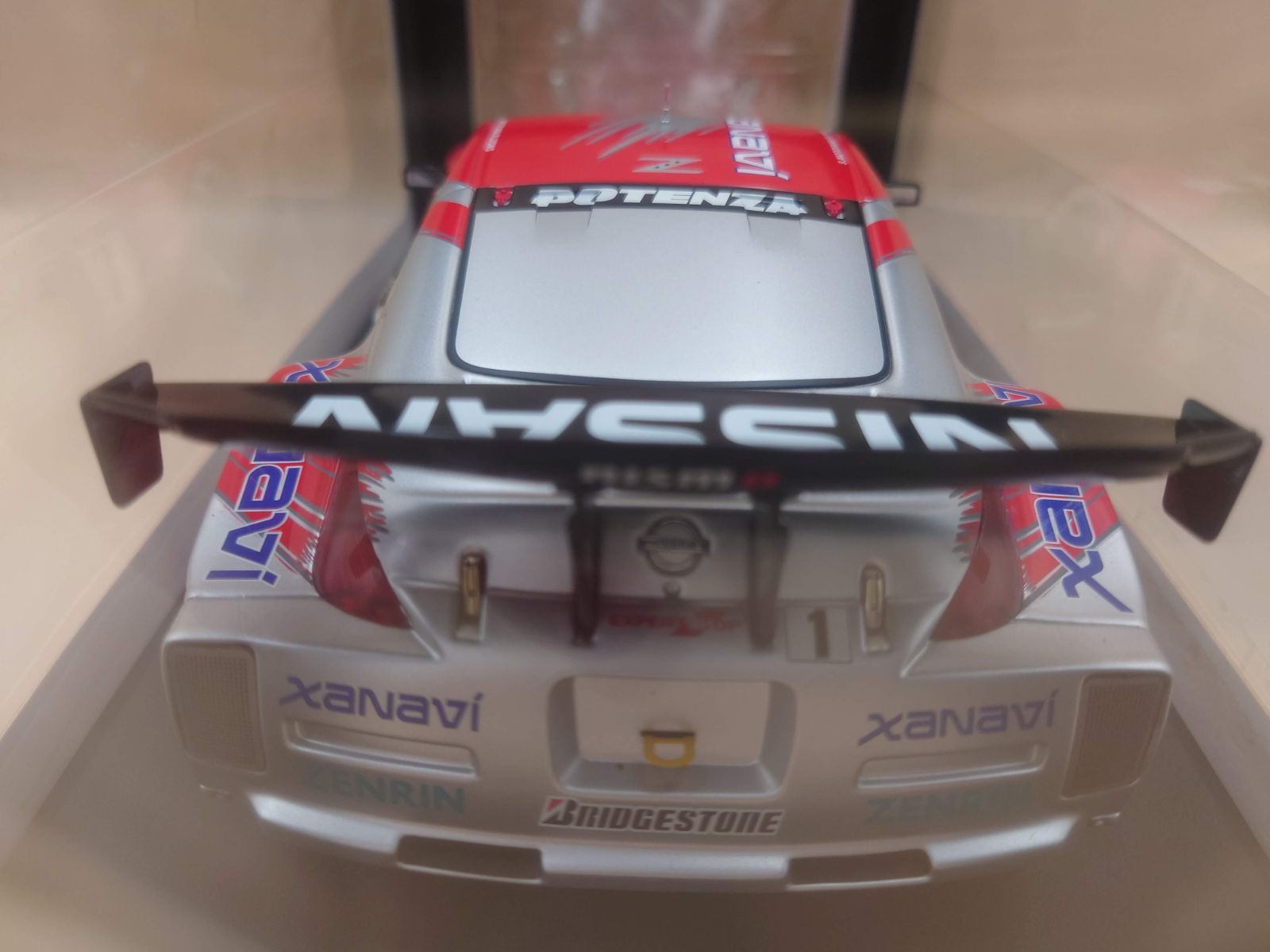 1/18 日産 フェアレディZ FAIRLADY Z XANAVI JGTC 2004 NISMO #1 中古