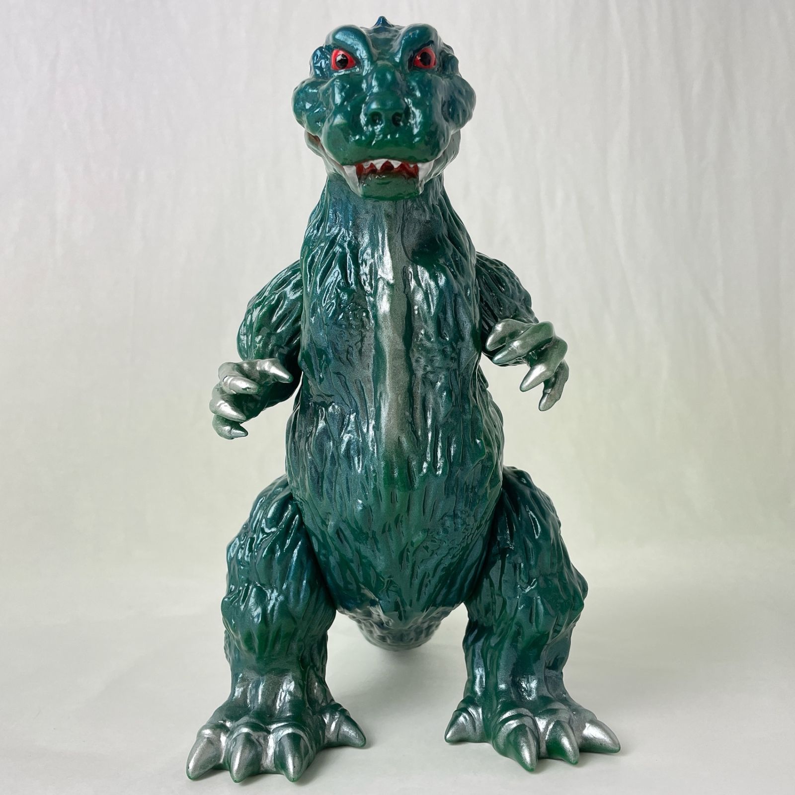 M1号 ひな形ゴジラ 赤目・緑成形 ゴジラプレミアムコレクションズ限定