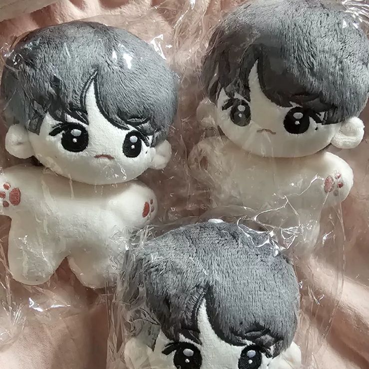 enhypenヒスン ぬいぐるみ 10cm 新品 マスター - メルカリ