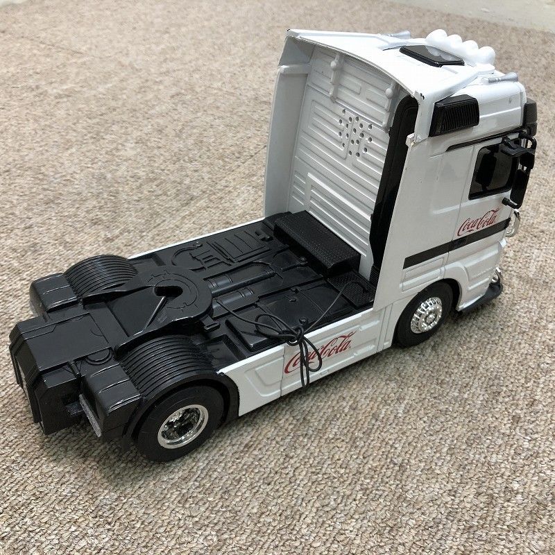 コカ・コーラ トレーラー ラジコン ○ - メルカリ