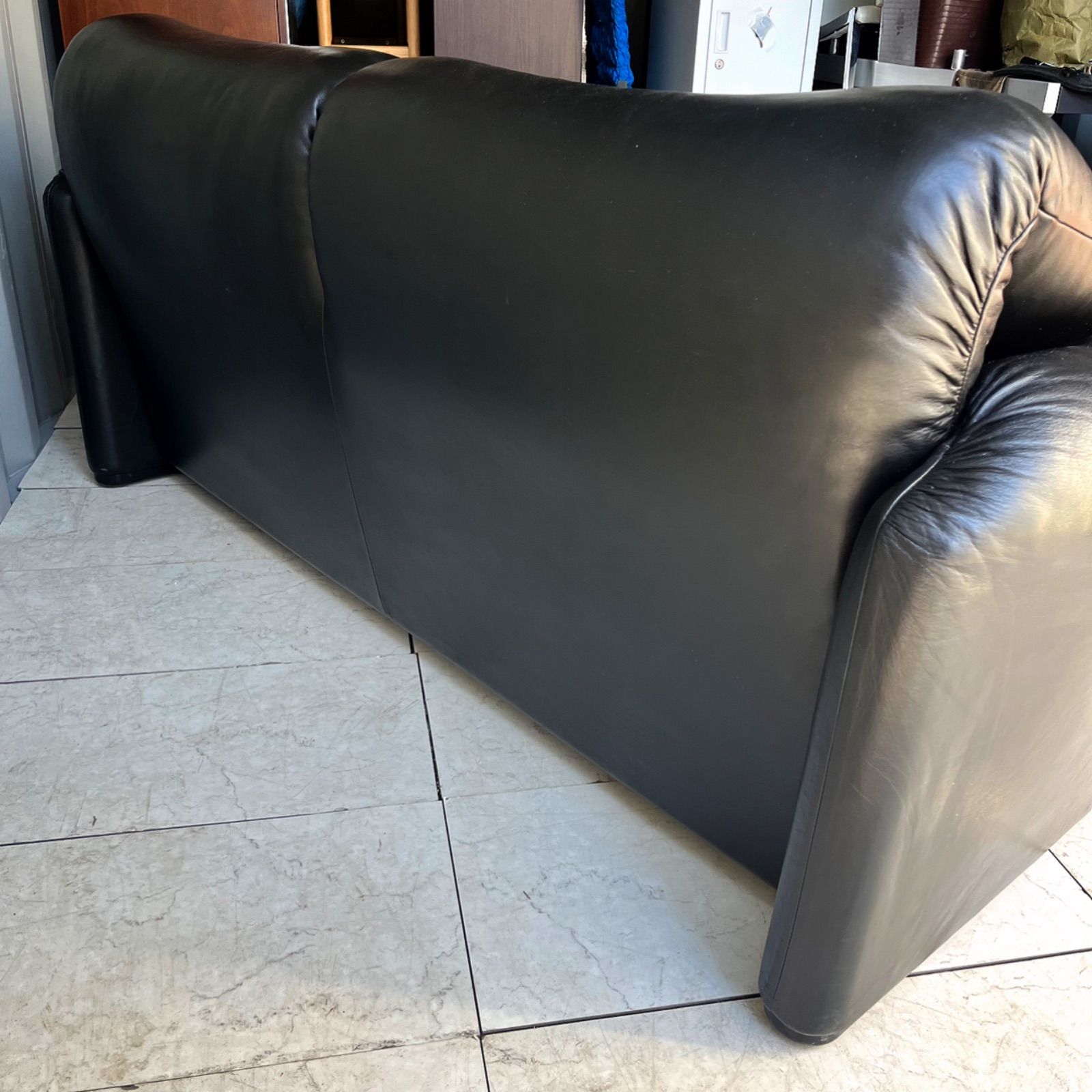 取付無料！カッシーナ マラルンガ 高級 おしゃれインテリア本革