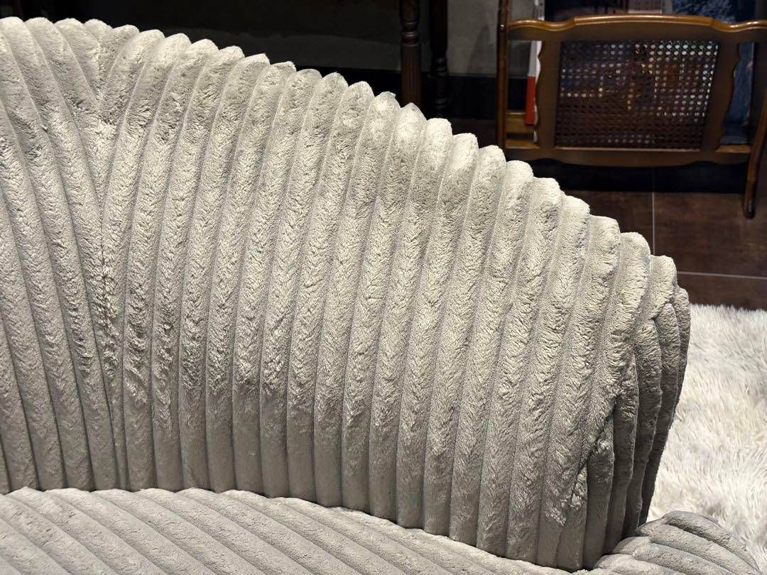 Ashley アシュリー 2人掛けソファ コーデュロイ調ソファ アメリカ