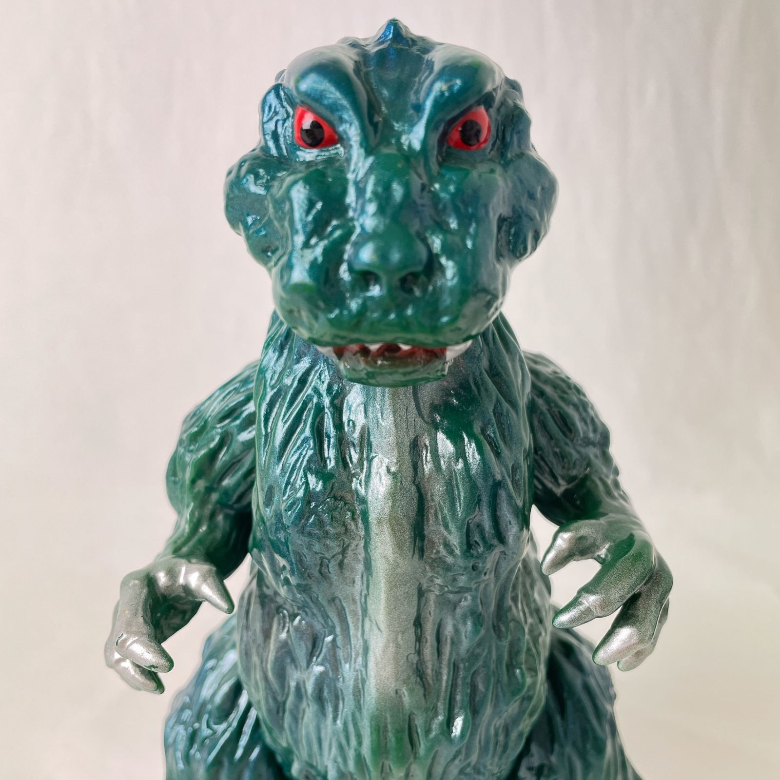 M1号 ひな形ゴジラ 赤目・緑成形 ゴジラプレミアムコレクションズ限定