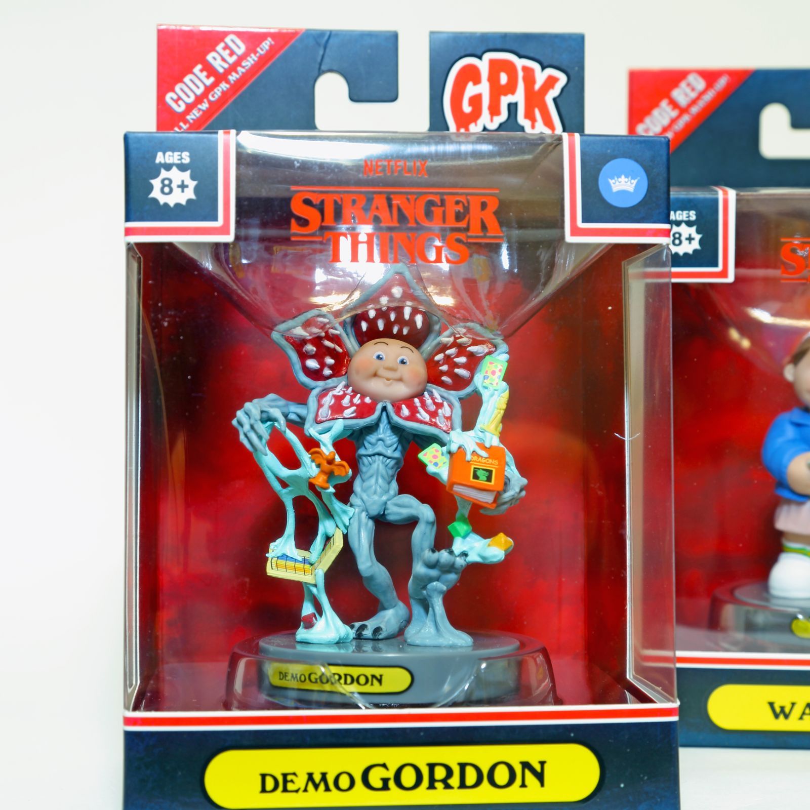 GPK ストレンジャーシングス コラボフィギュア デモゴルゴン＆エル