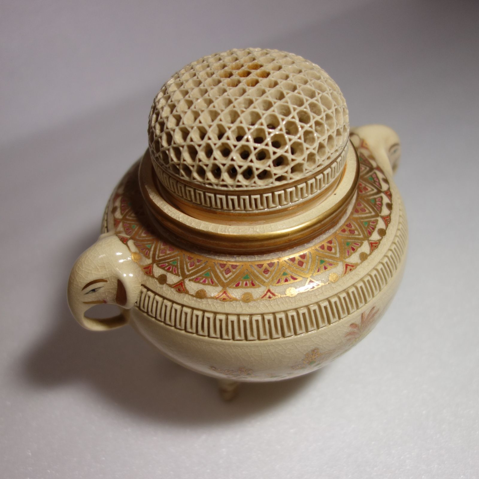 薩摩焼（白薩摩） 香炉 作家：光石 - メルカリ