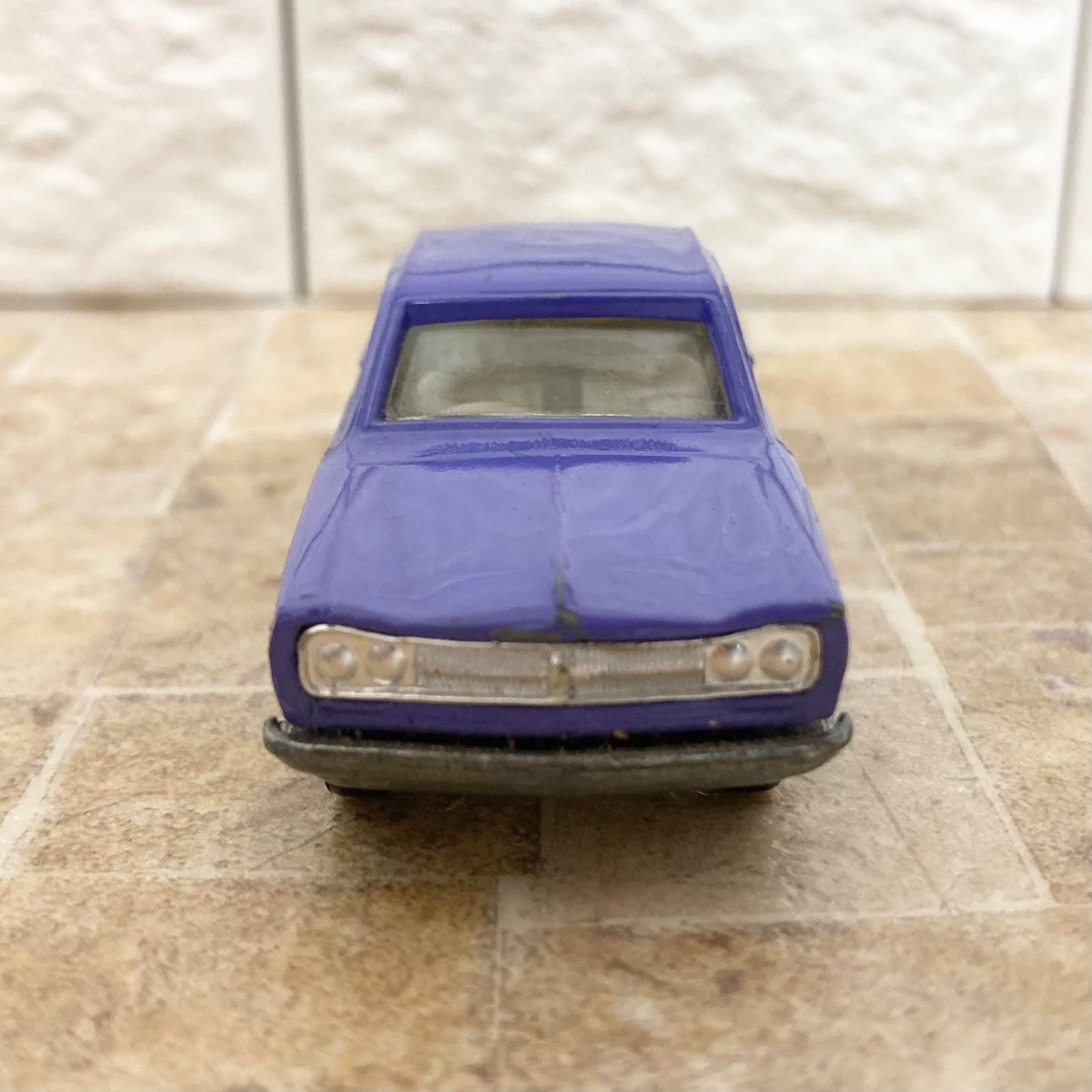 トミカ 日本製 No.21 日産 スカイライン H-T 2000GT 紫 パープル 1D