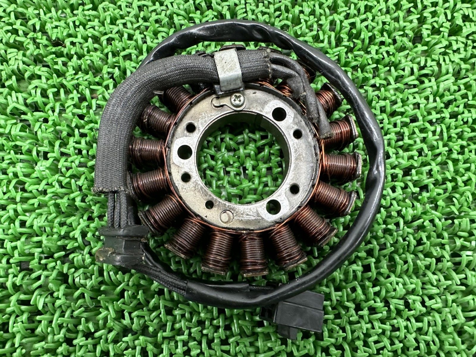 ZRX400 ステーターコイル カワサキ 純正 バイク 部品 ZR400E ZRX-II