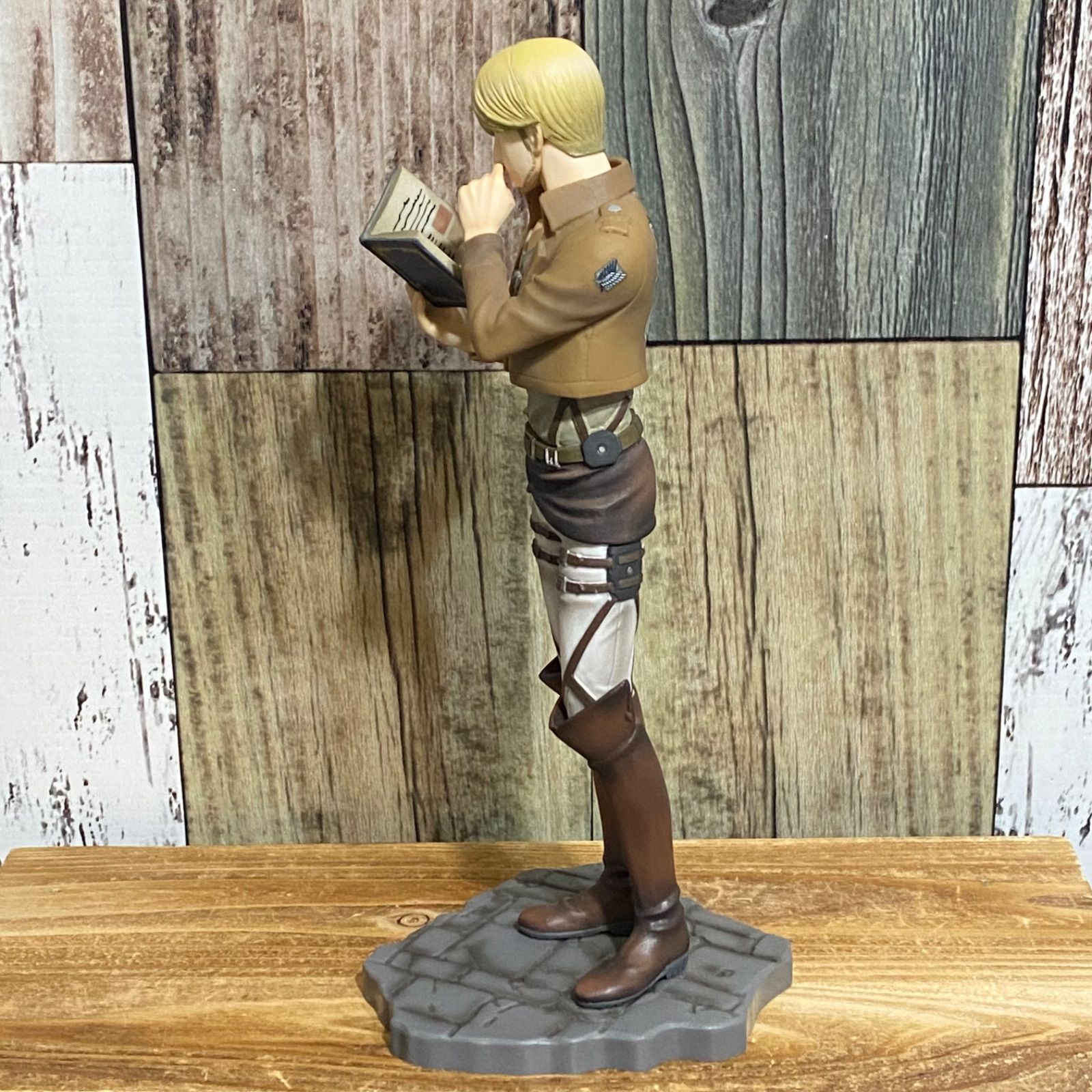 一番くじ 進撃の巨人 D賞 ミケ・ザカリアス フィギュア ～自由への進撃