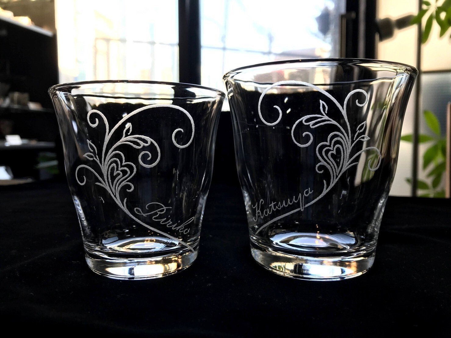 暮らしを彩るグラスリッツェン（手彫りガラス）｜グラスリッツェン講師