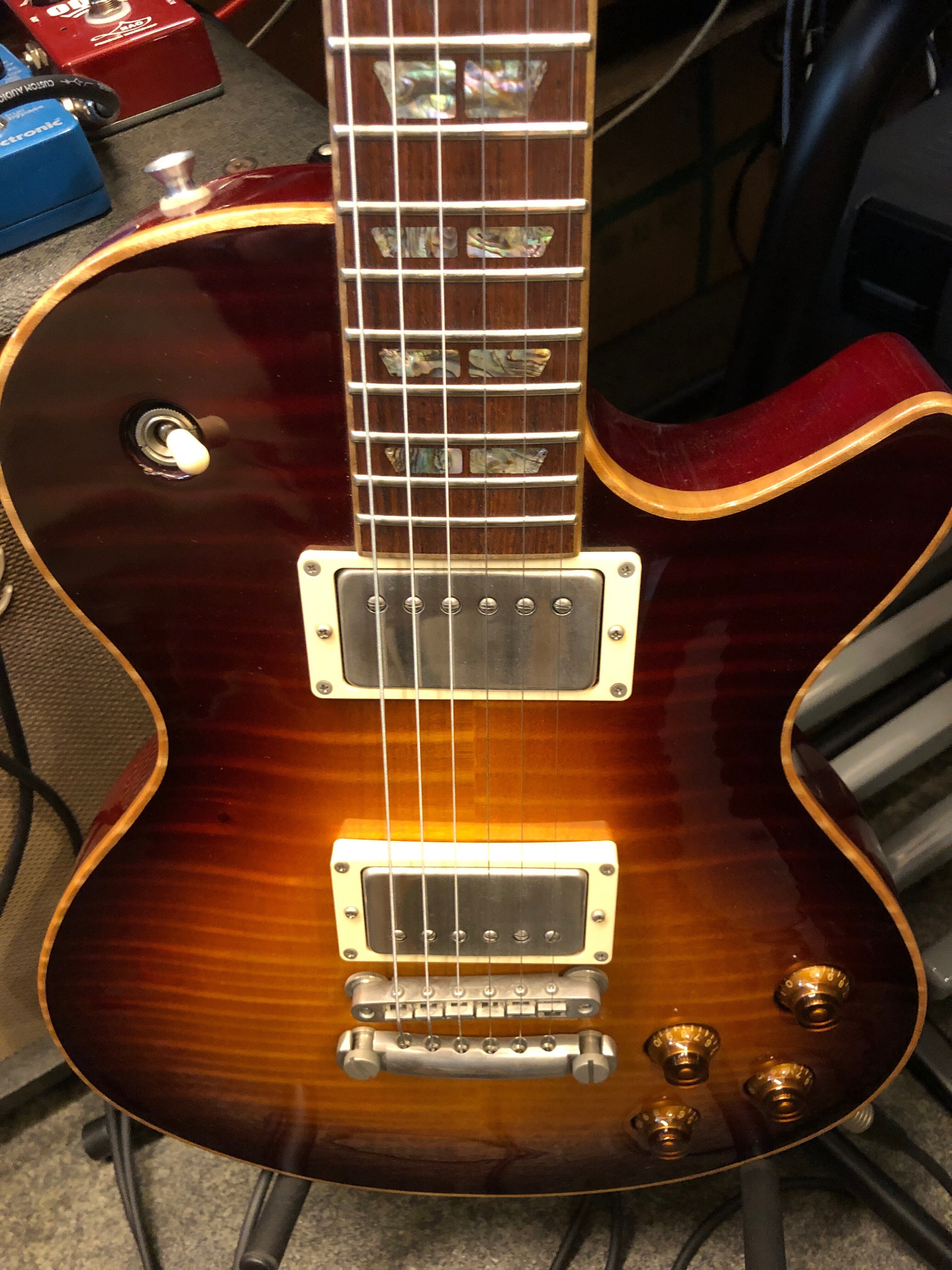 しのちゃんが最後に買ったもの｜グレッチ兄さん