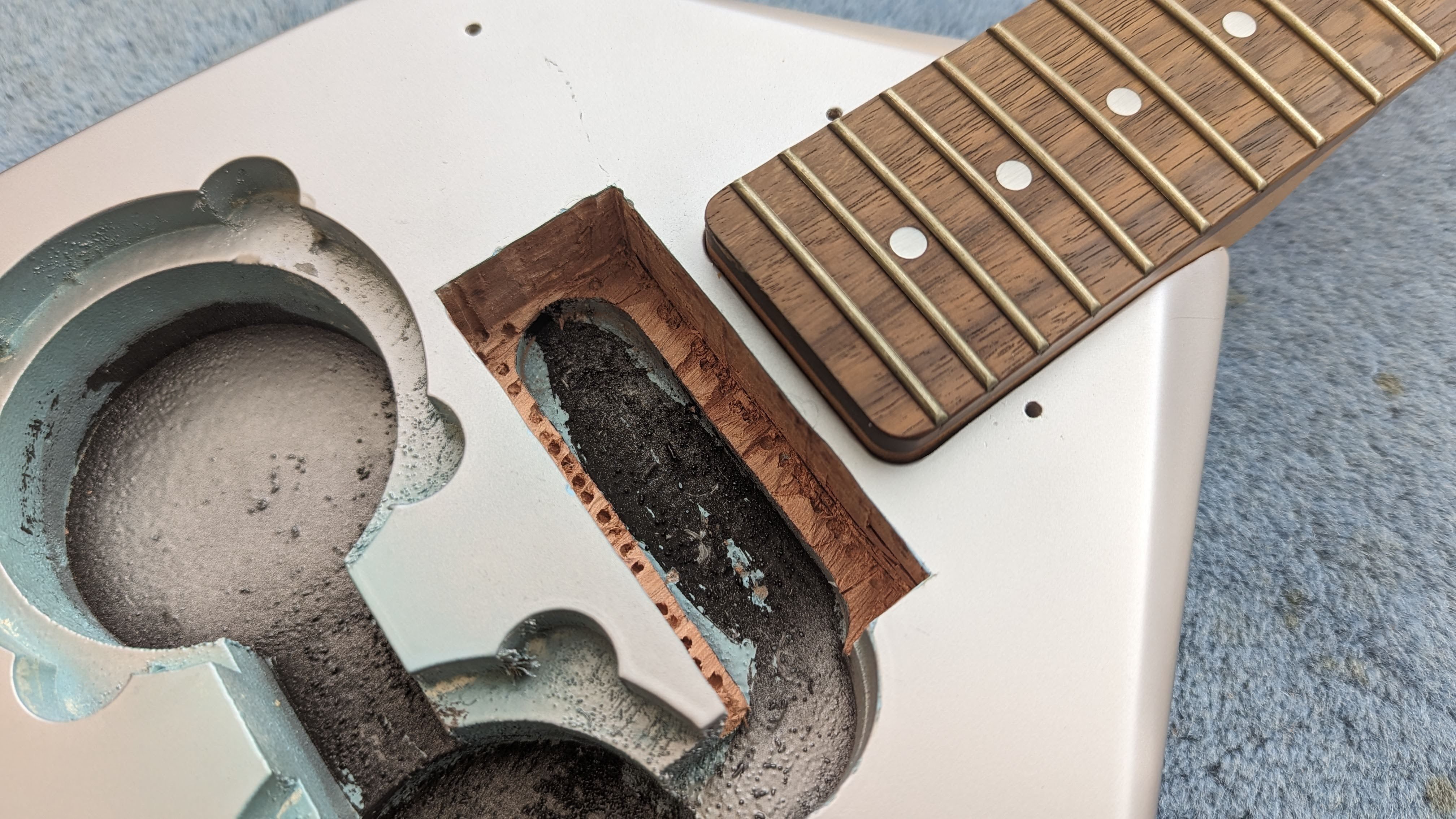 VOXのトラベルギターAPACHEをP90にしよう ｜huaaNOTE