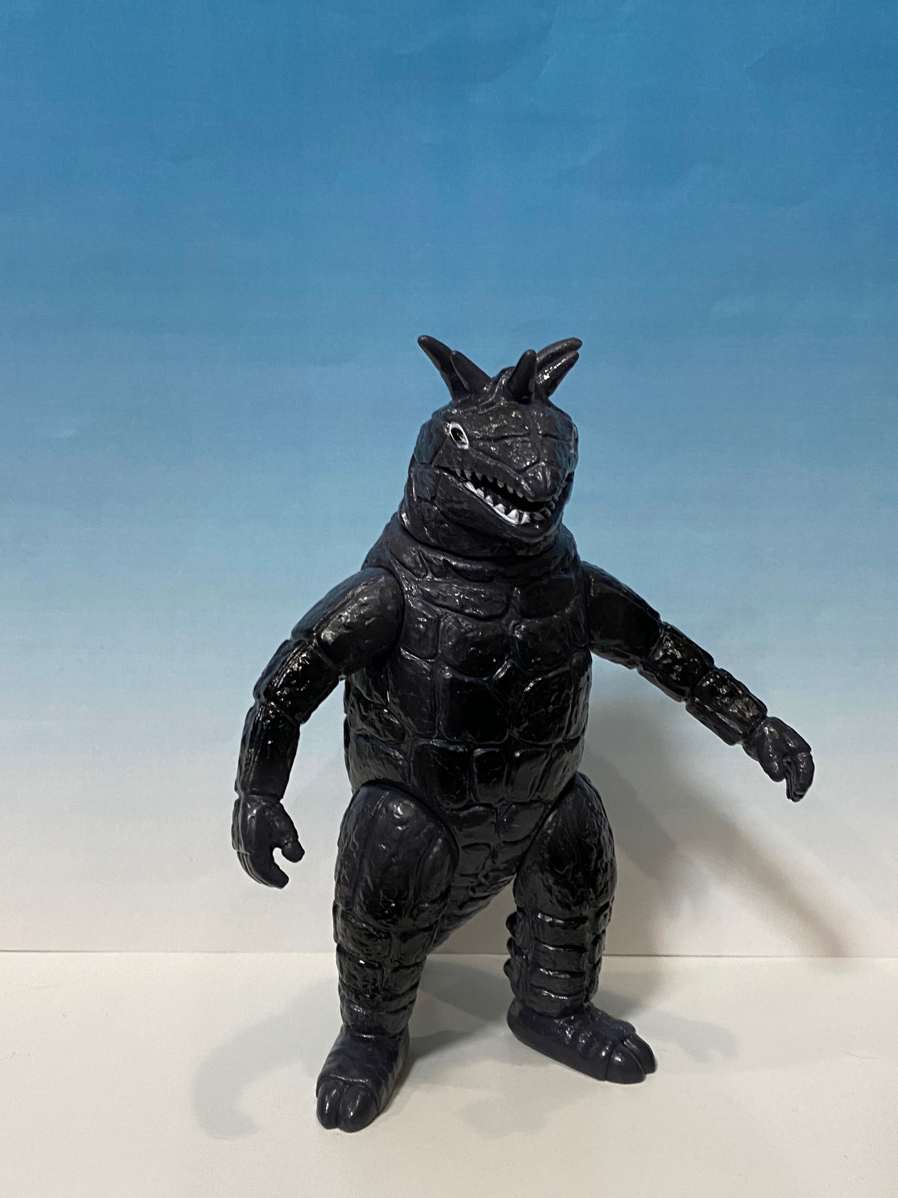ウルトラ怪獣シリーズ800 彗星怪獣ドラコ｜yahiko