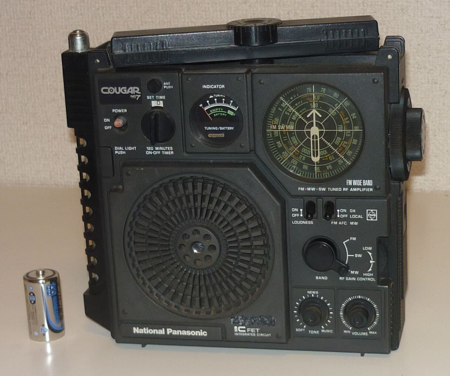 企画展：BCLブームに至る海外放送受信の歴史｜日本ラジオ博物館