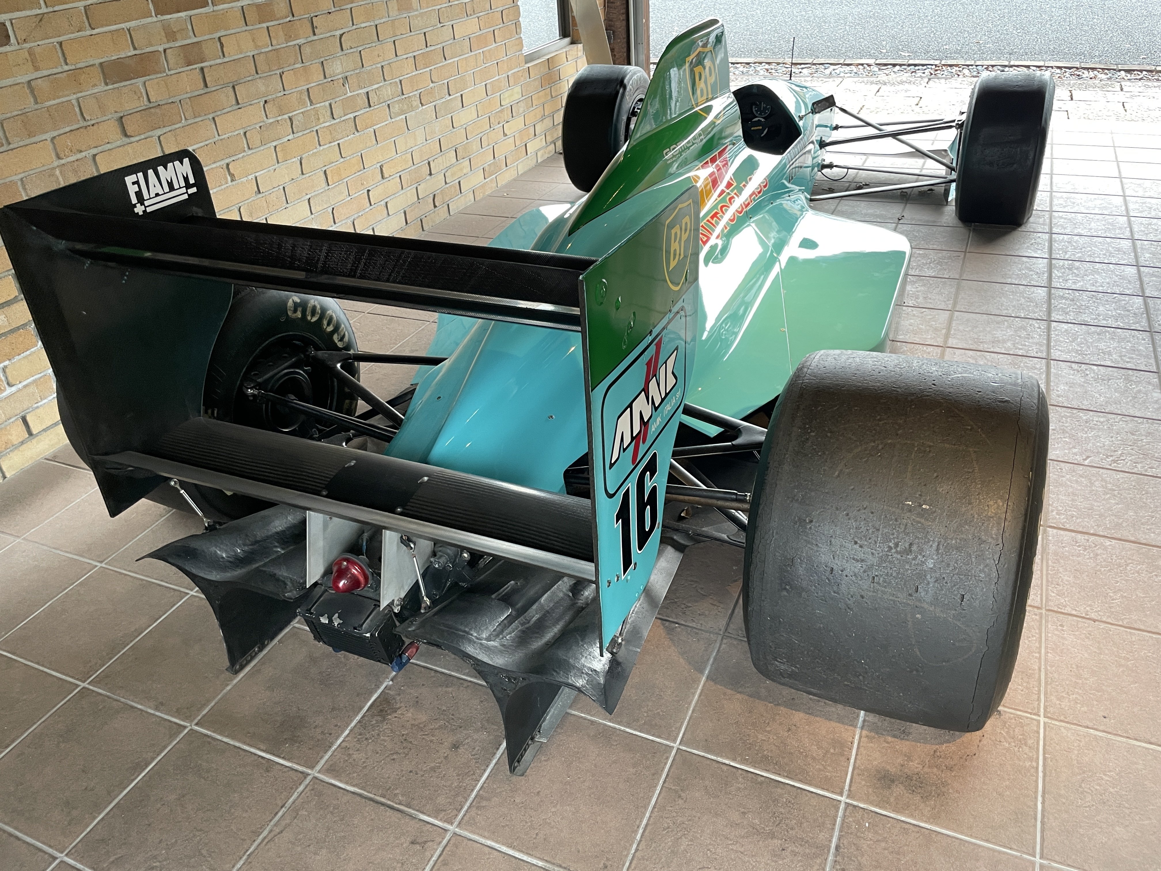 藁屋に名馬を繋ぎたるがよし：エアロダイナミクスの新創世記【マーチ