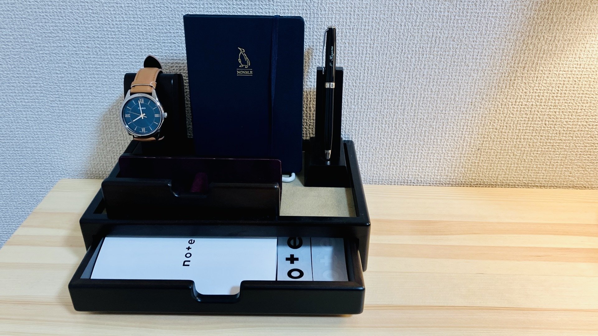 ポメラ日記105日目 丸善「森林楽」シリーズで机の上を憧れの書斎にした