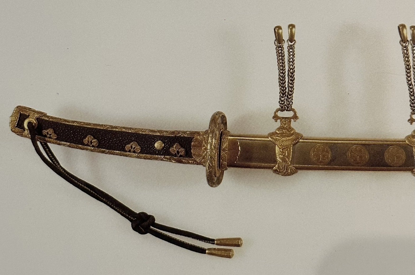 金色の鐔について｜刀箱師の日本刀ブログ 中村圭佑