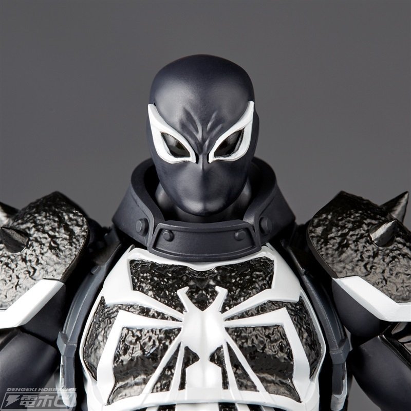 シンビオートの触手でド派手にガンアクション可能！『スパイダーマン