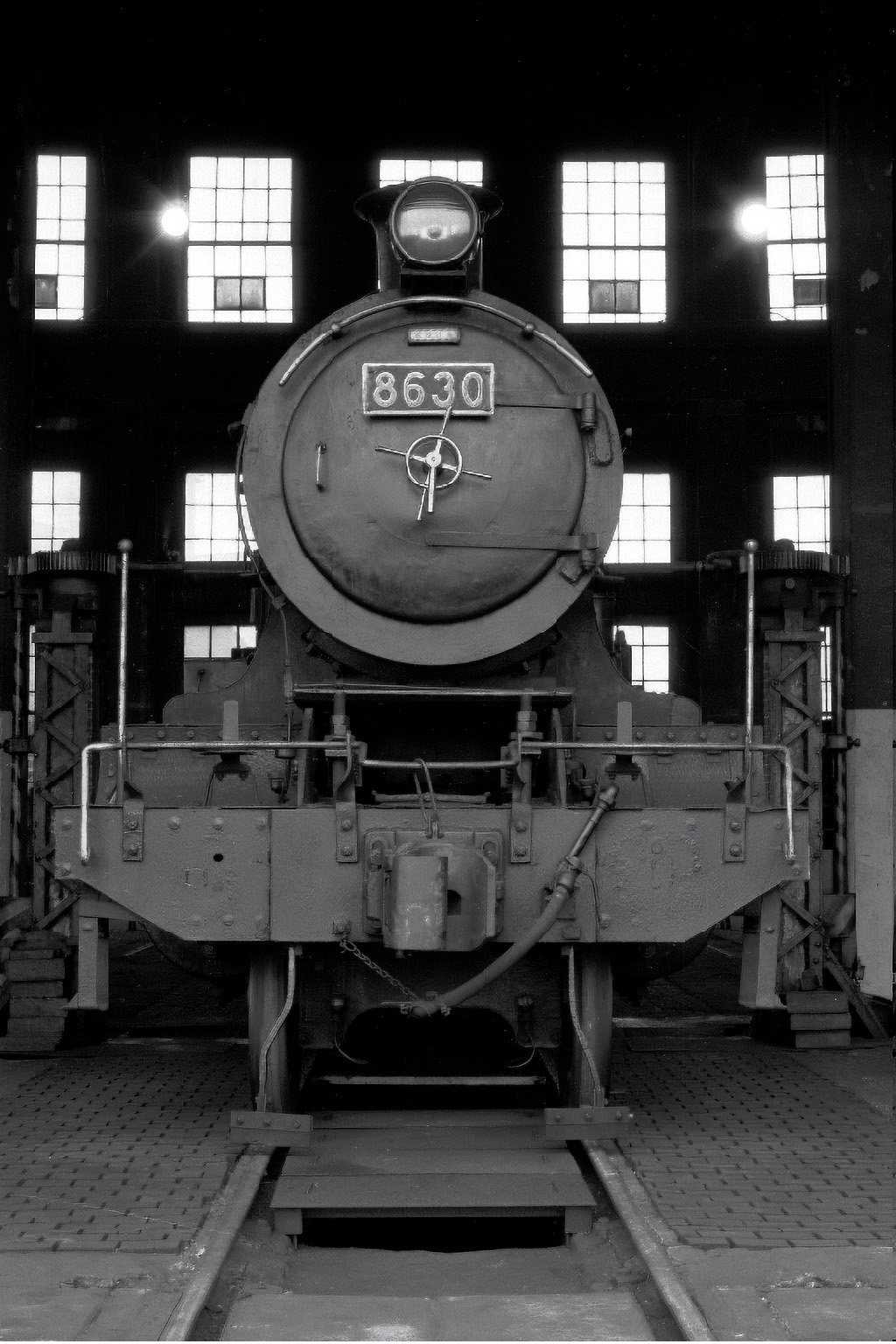 v062, 梅小路蒸気機関車館 （1976年）｜ひろやん