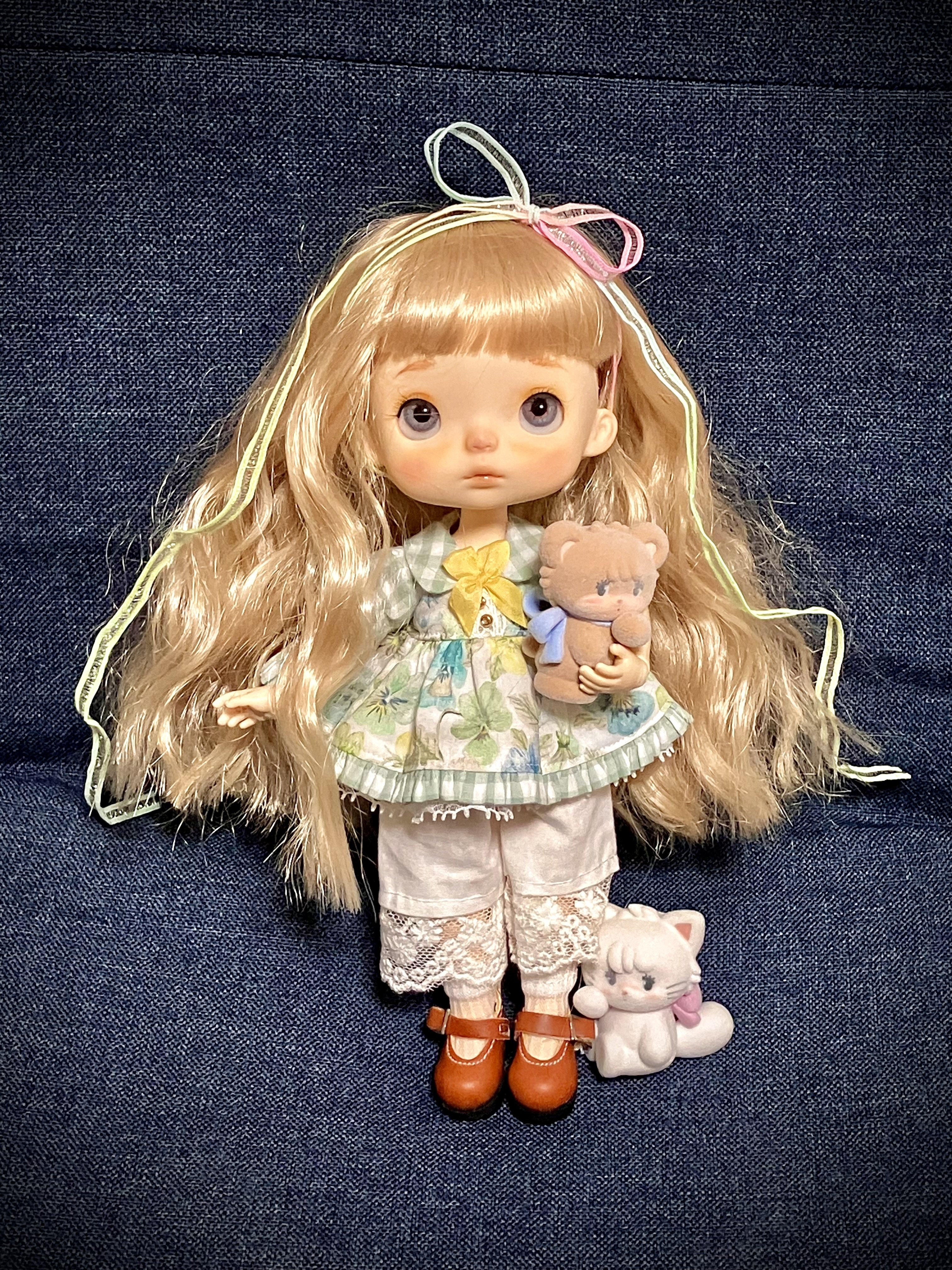 ミディブライスとモンストドール｜朝火