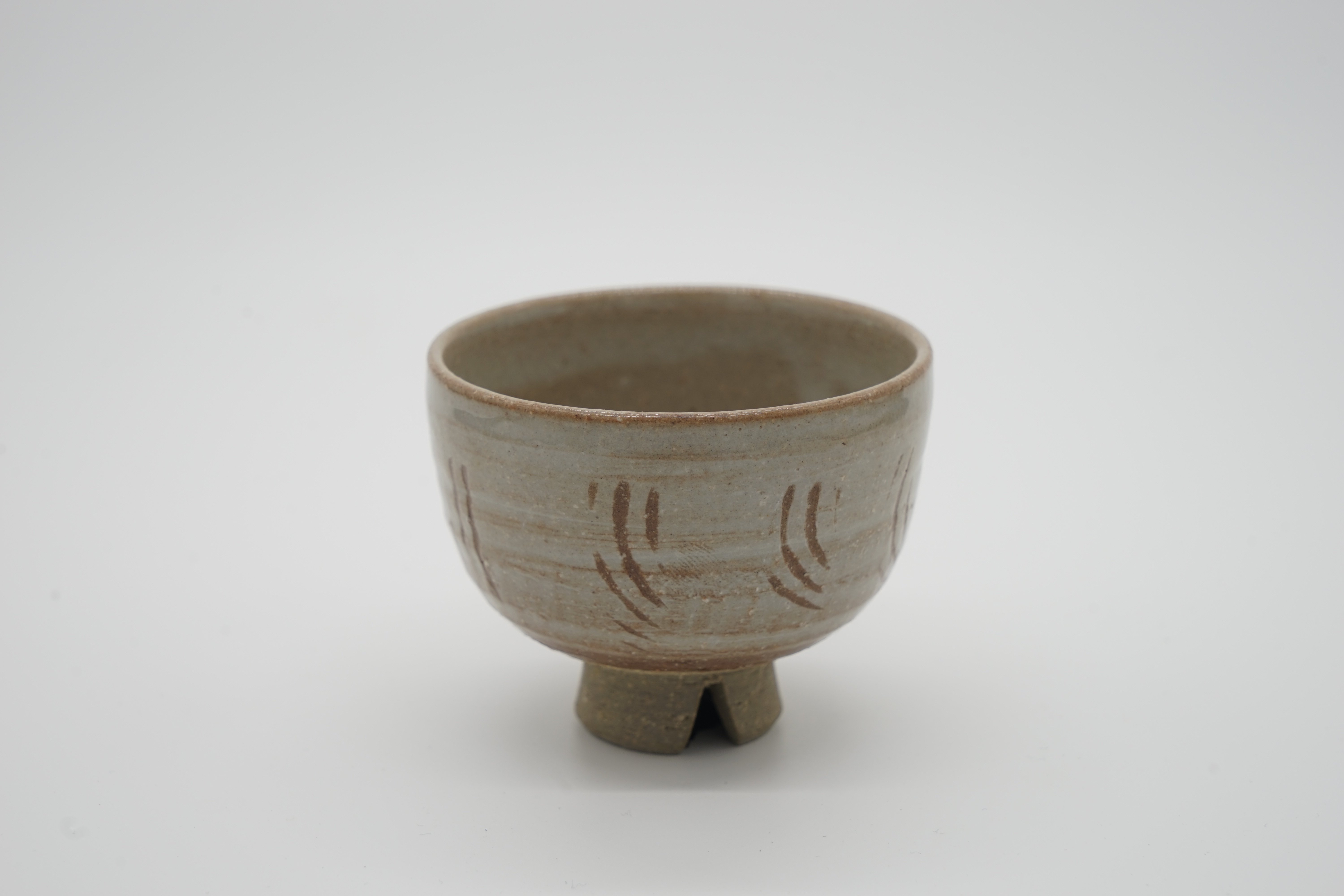 56 ぐい呑を楽しむ｜瀬戸のせともの屋