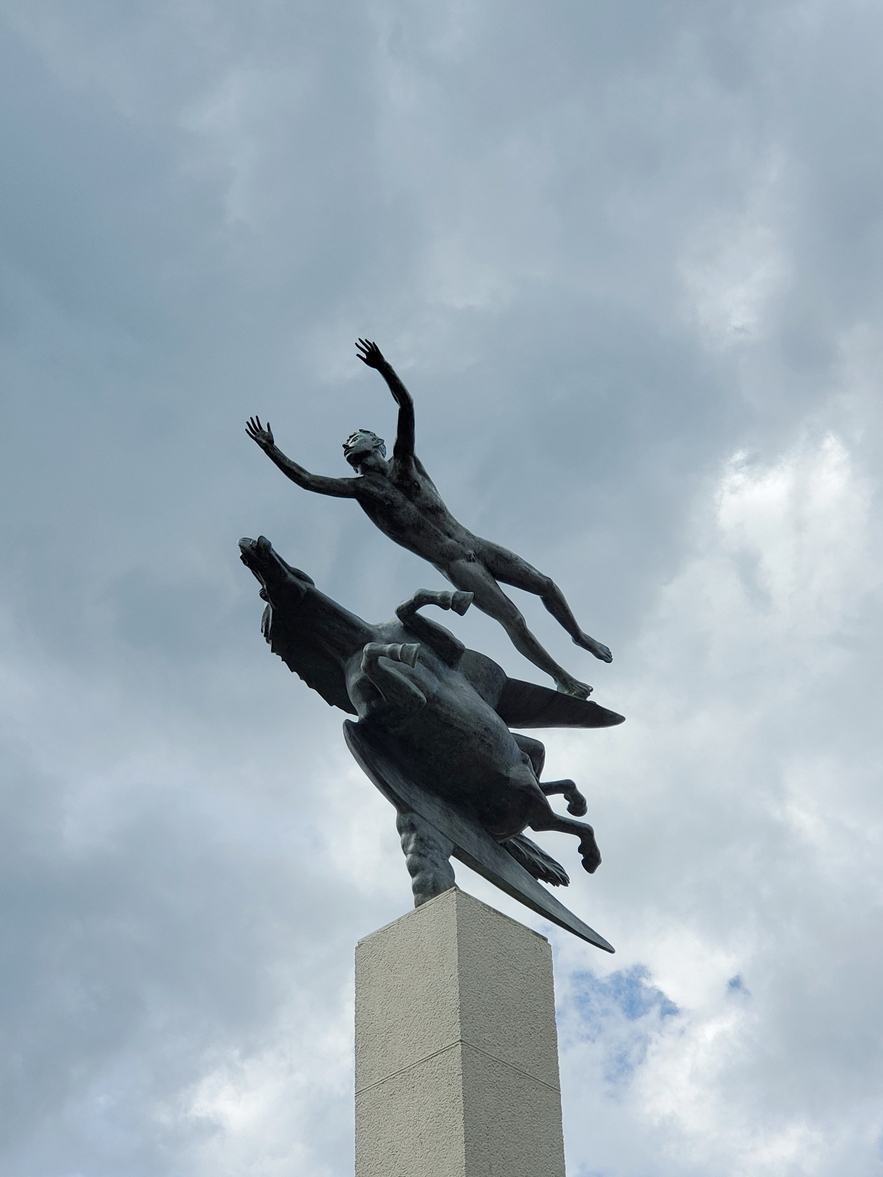 人とペガサス✨｜k.u