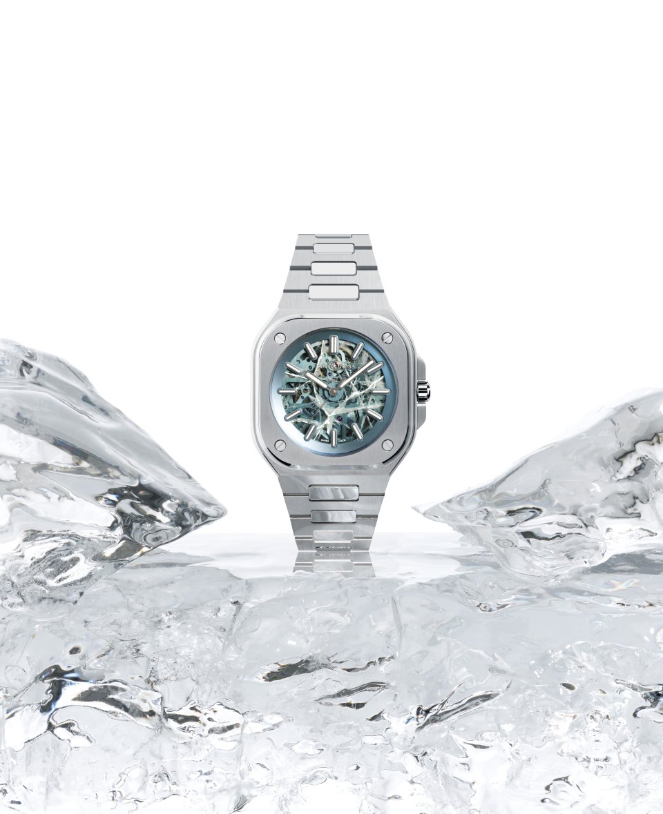 ベル＆ロスが北極圏の氷河の色合いを表現する文字盤を持つ「BR-05