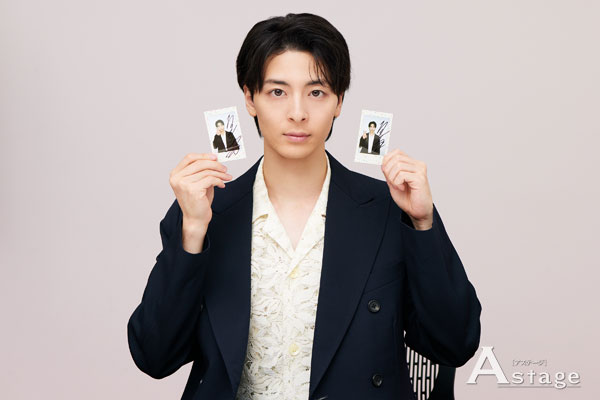 高杉真宙、直筆サイン入りチェキプレゼント！！ 『連続ドラマW 夜の