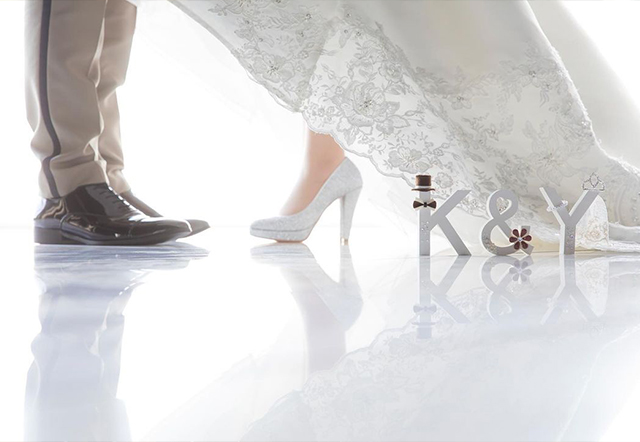 イニシャルオブジェって？結婚式での使い方＆先輩カップルのアレンジ