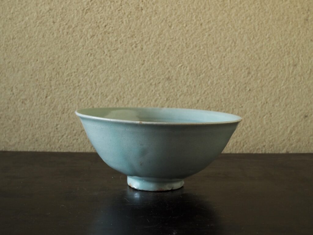 高麗青磁素文鉢 | 古美術いもと