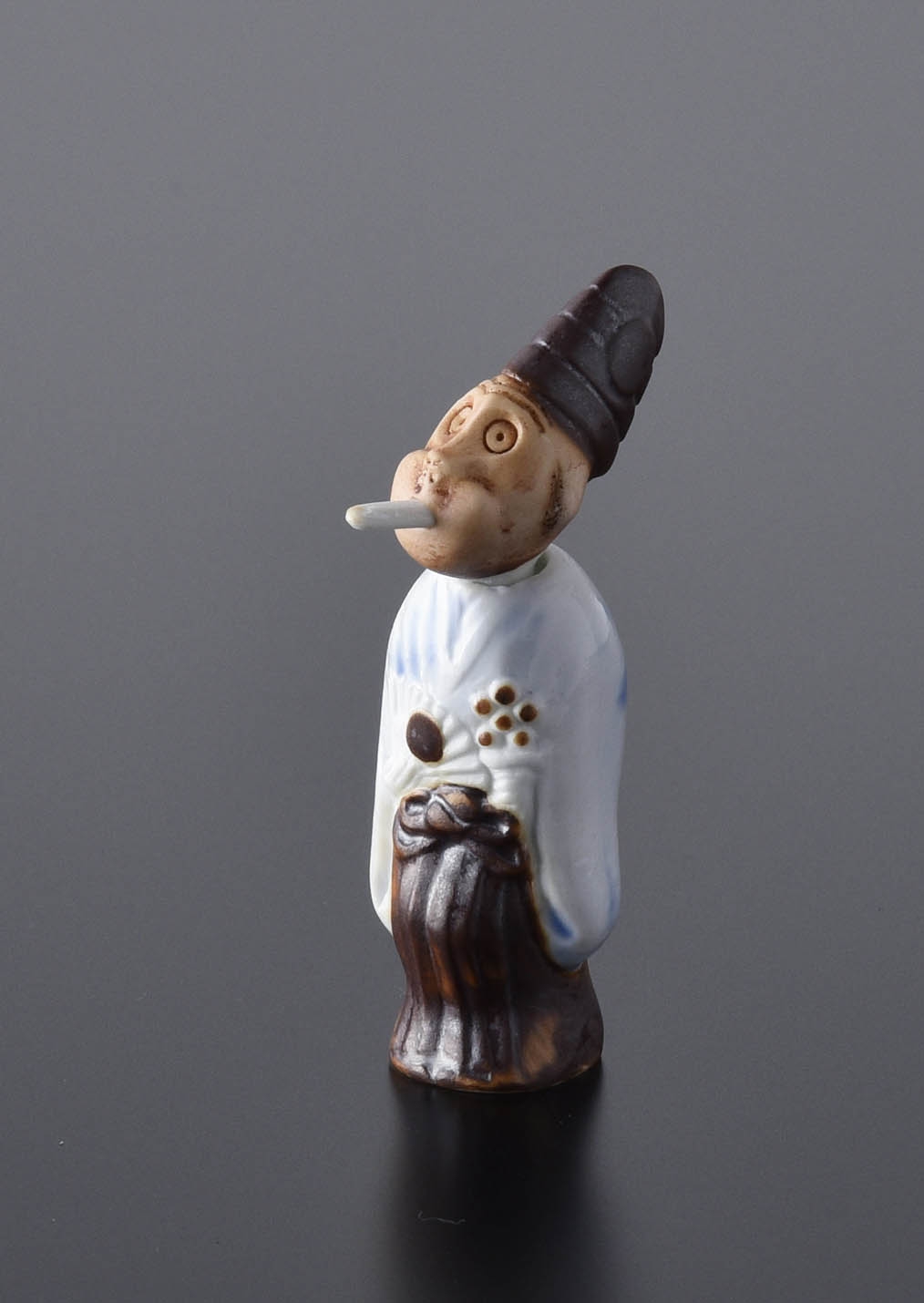 一五代嗣平戸悦山 今村ひとみ『 舌出三番叟人形』 | 陶芸作品 | 日経アート