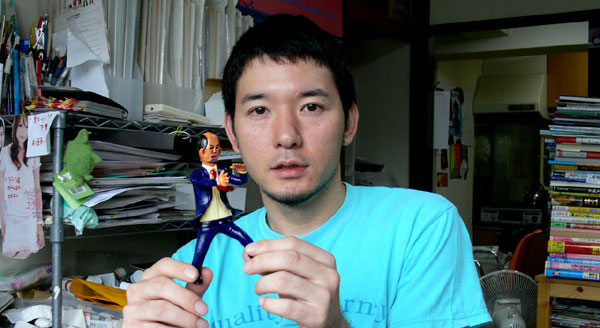 ARCHIVES - LOGOS GALLERY - 映画『ヅラ刑事』公開記念「ヅラ展