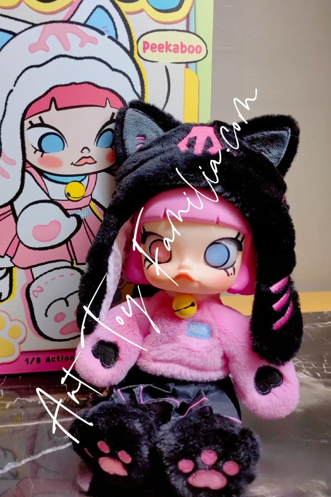 Molly Peekaboo 1/8 Action Figure | POP MART – Art Toy Familia